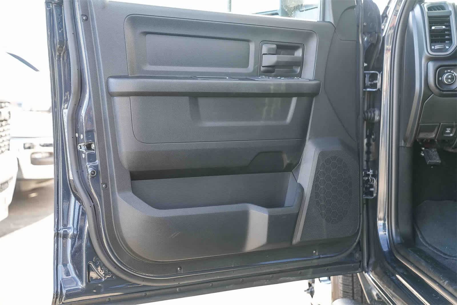 Thumbnail: 2026 RAM 3500 - 21