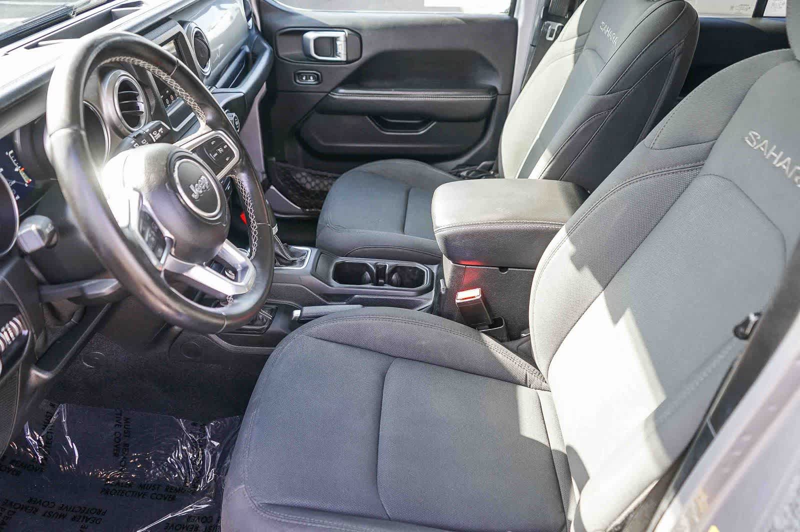 Thumbnail: 2020 Jeep Wrangler - 17