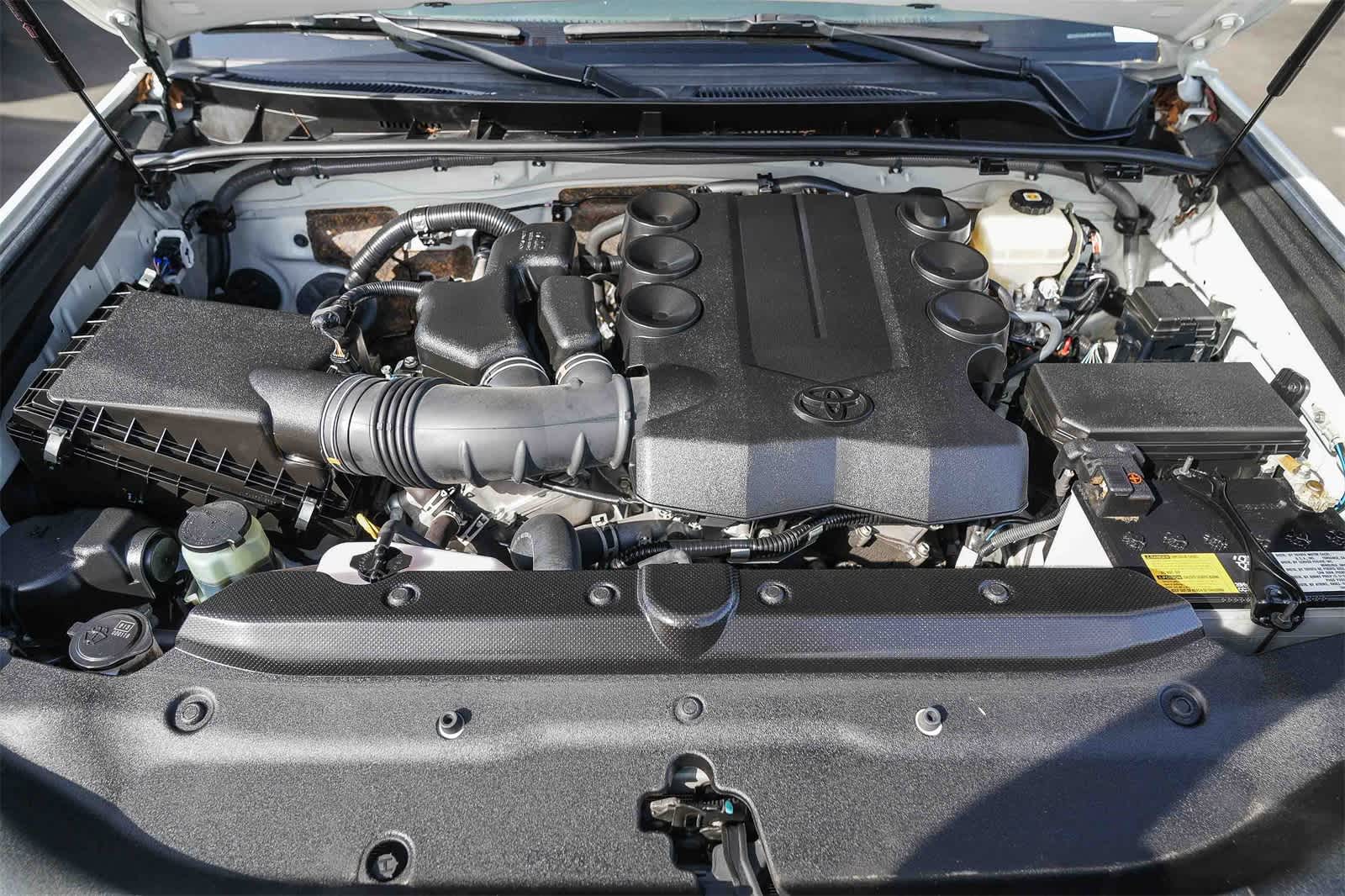 Thumbnail: 2022 Toyota 4Runner - 18