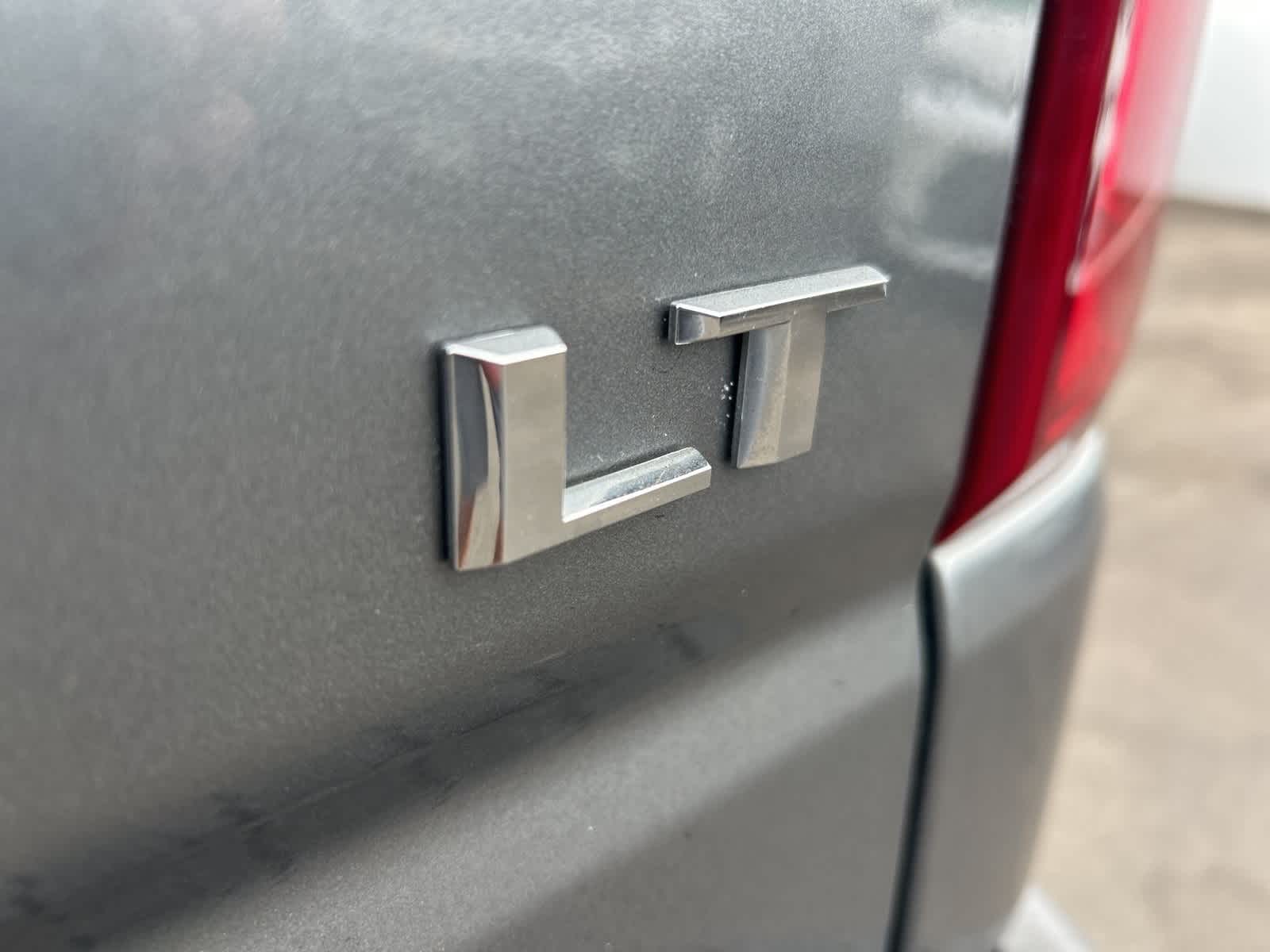 Thumbnail: 2020 Chevrolet Silverado 1500 - 22