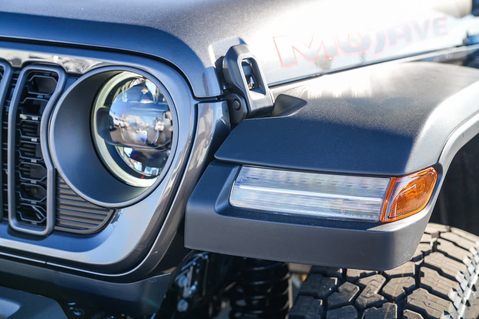 Thumbnail: 2026 Jeep Gladiator - 8