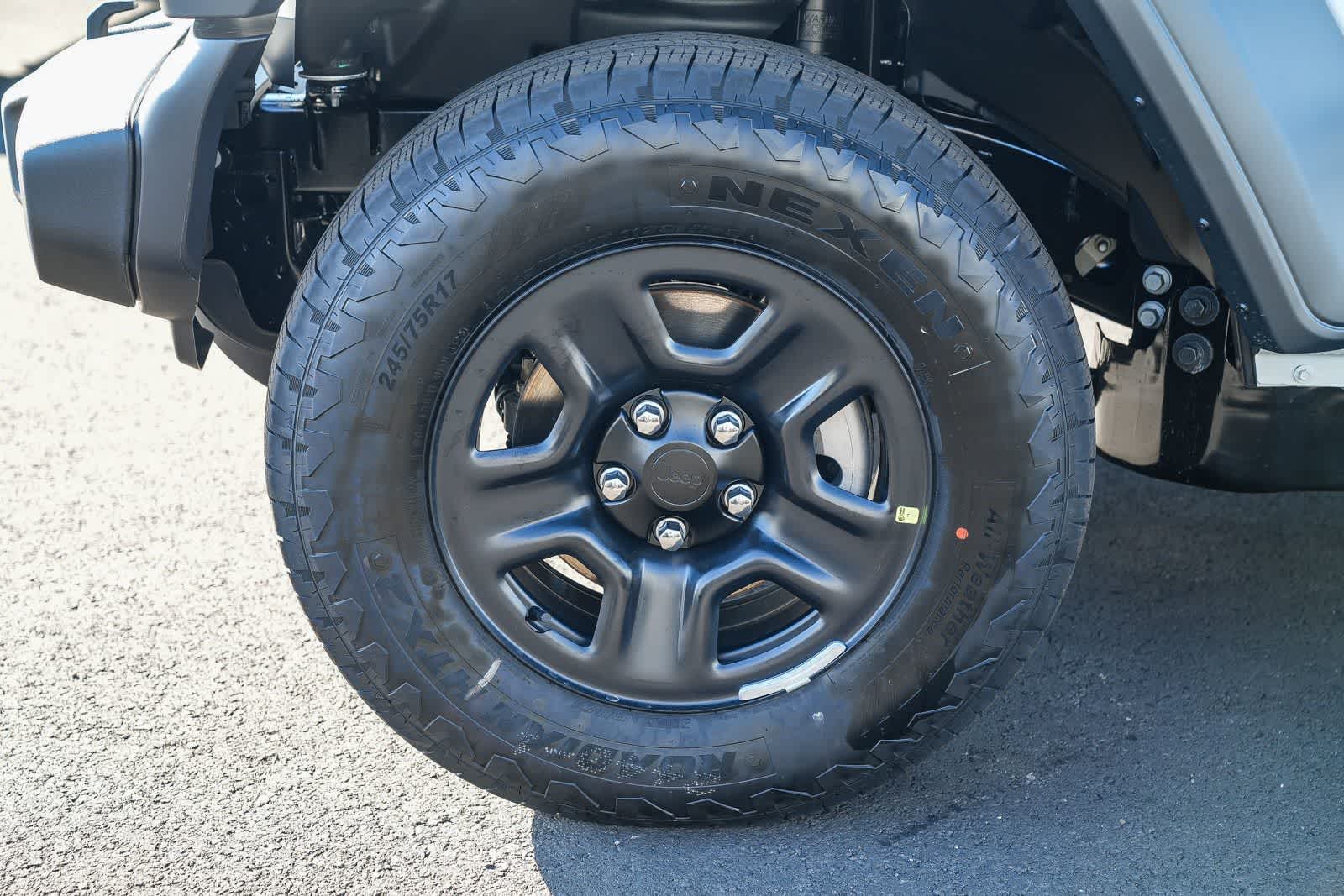 Thumbnail: 2026 Jeep Wrangler - 9