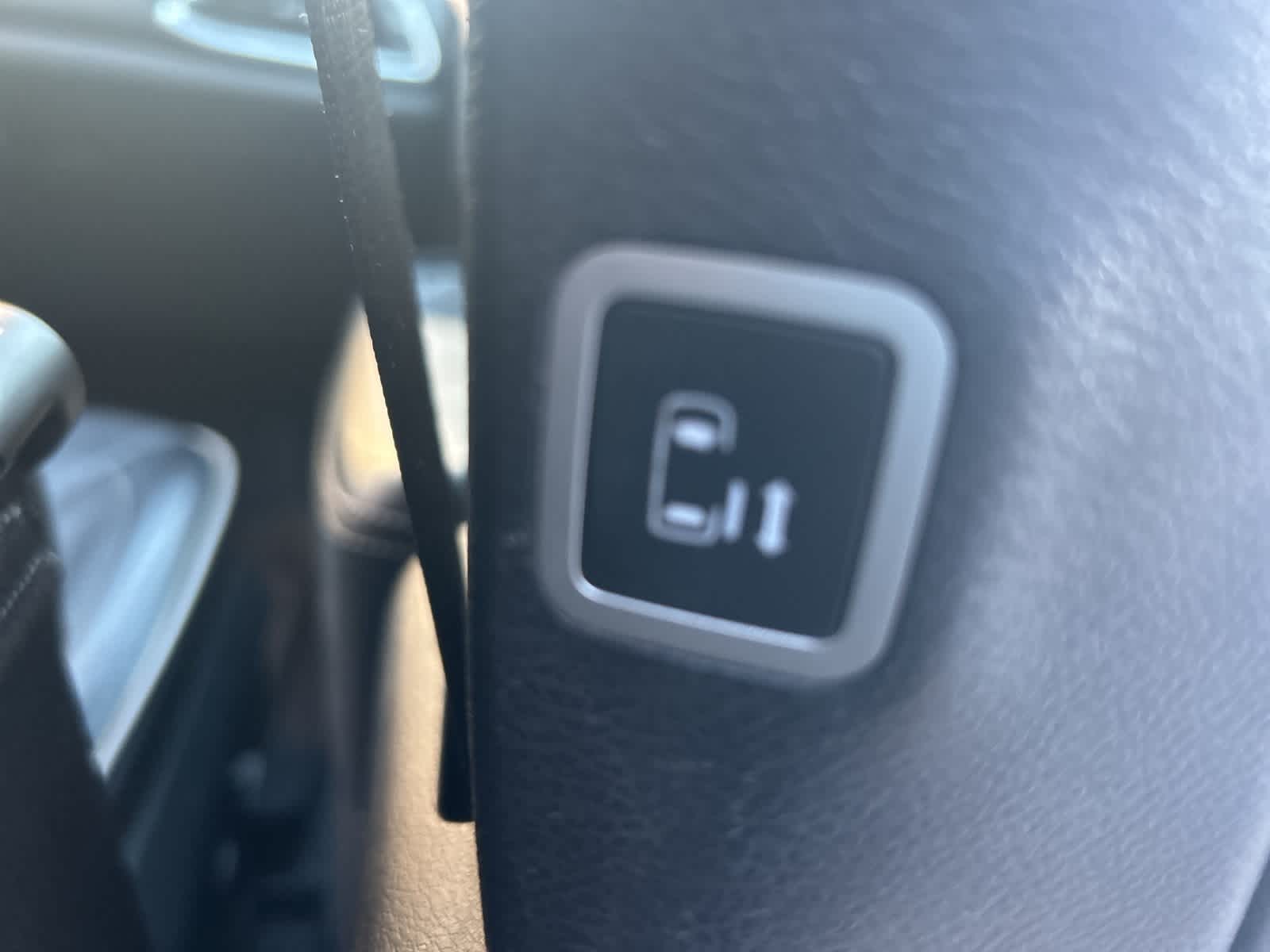 Thumbnail: 2020 Chrysler Pacifica - 40