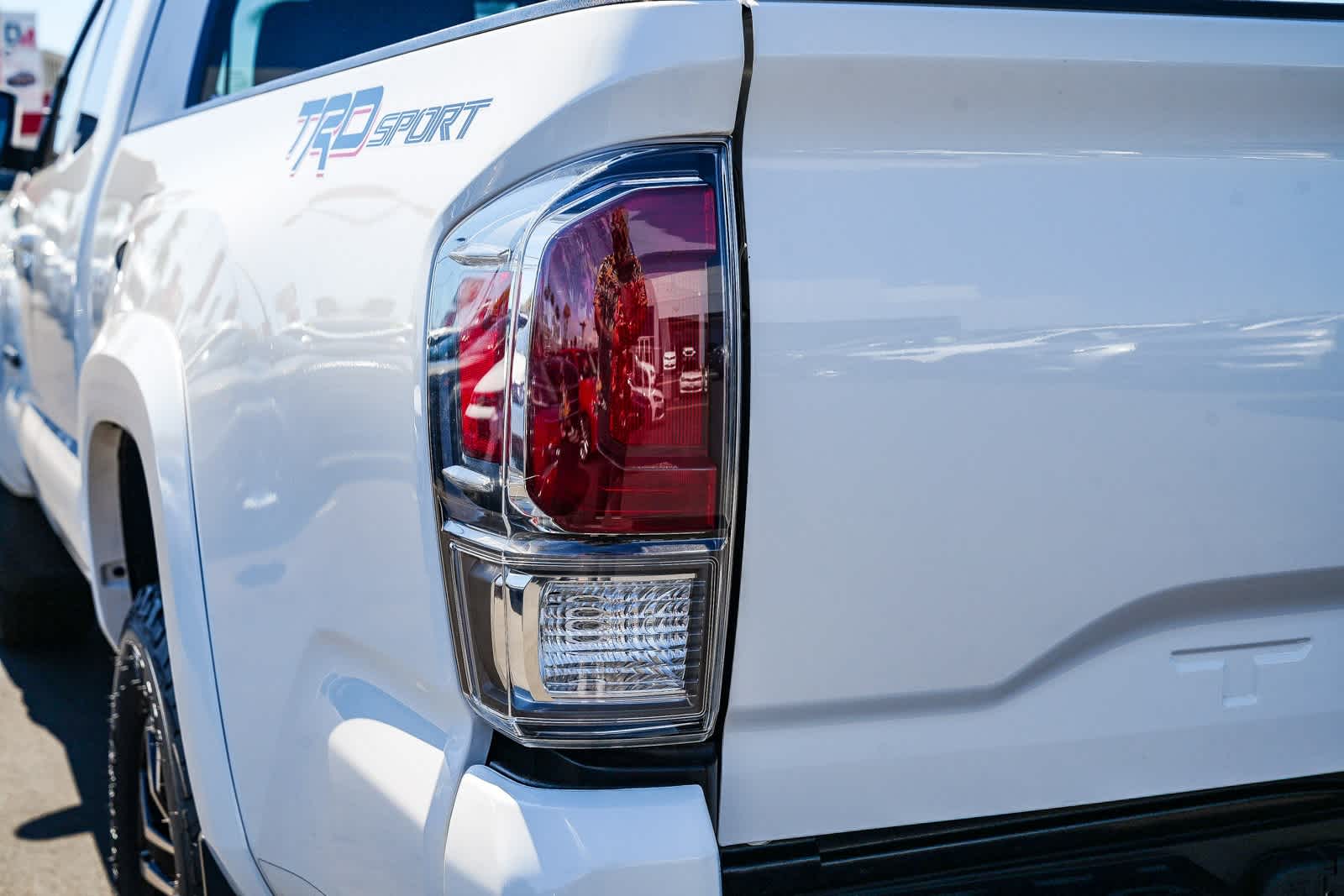 Thumbnail: 2022 Toyota Tacoma - 7