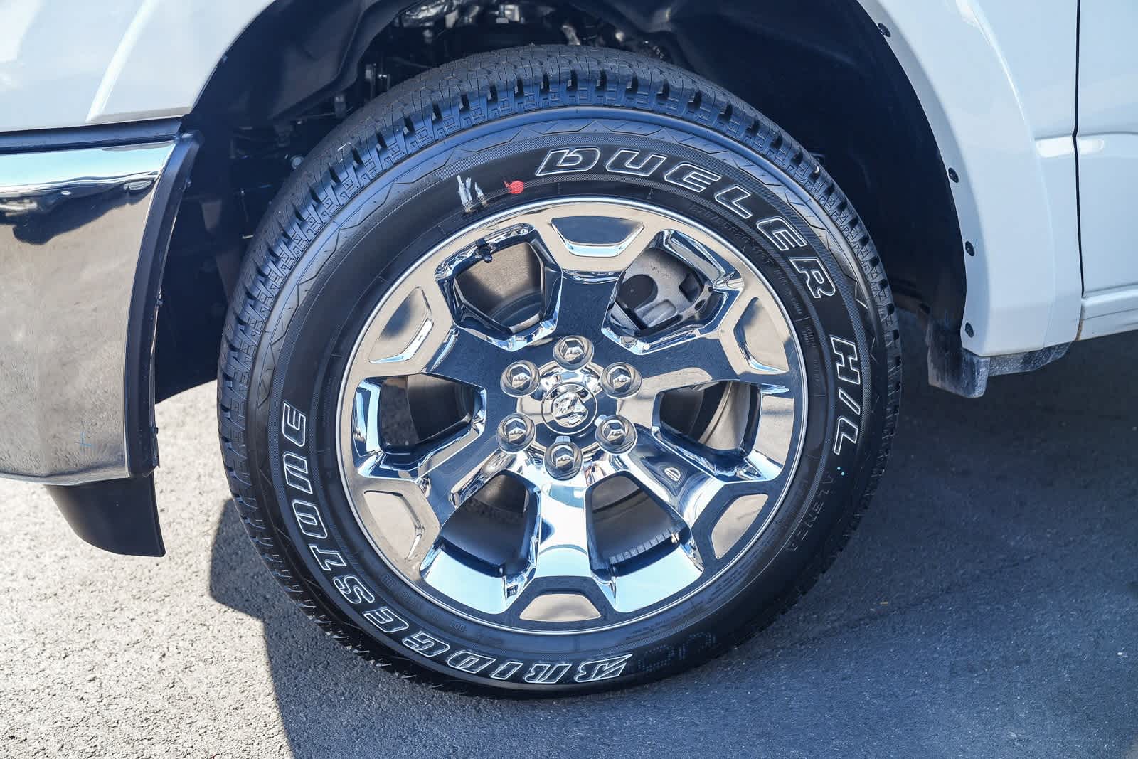 Thumbnail: 2026 RAM 1500 - 9