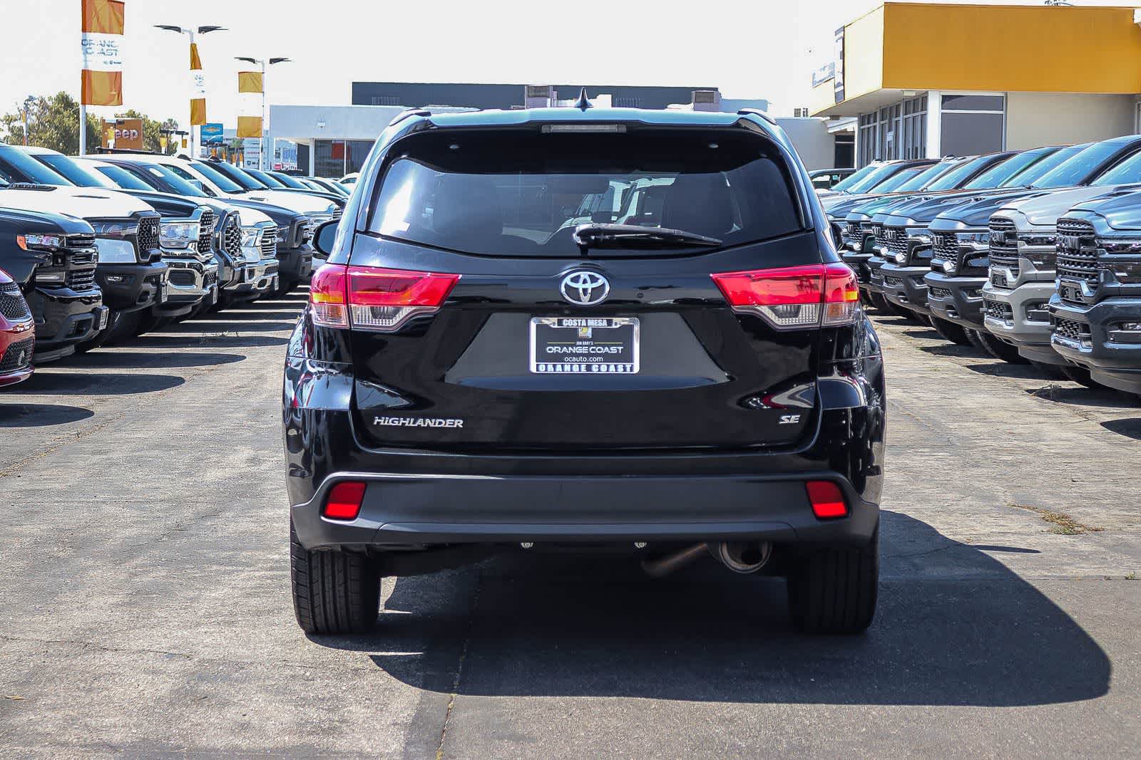 Thumbnail: 2018 Toyota Highlander - 4