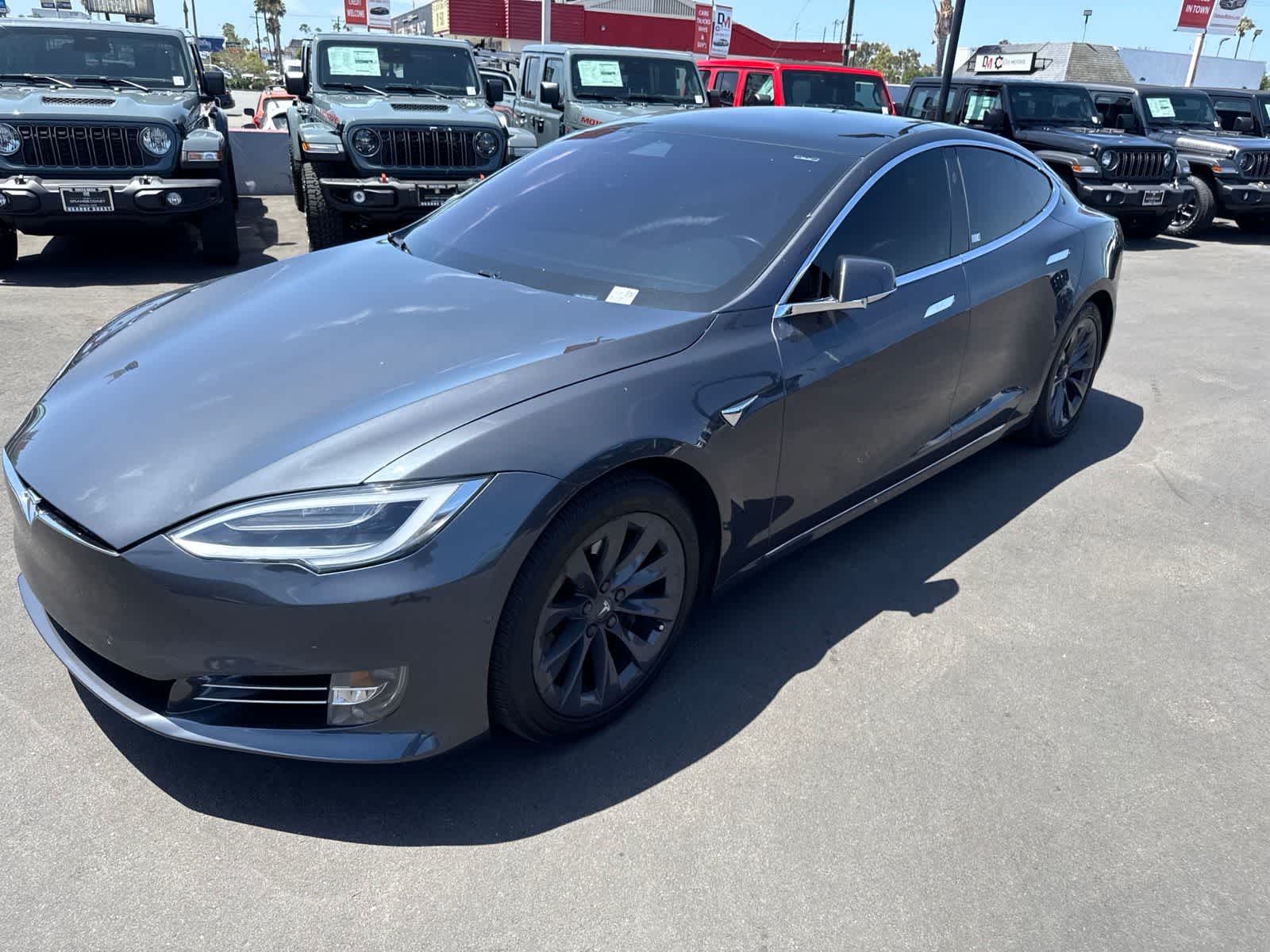 Thumbnail: 2018 Tesla Model S - 26