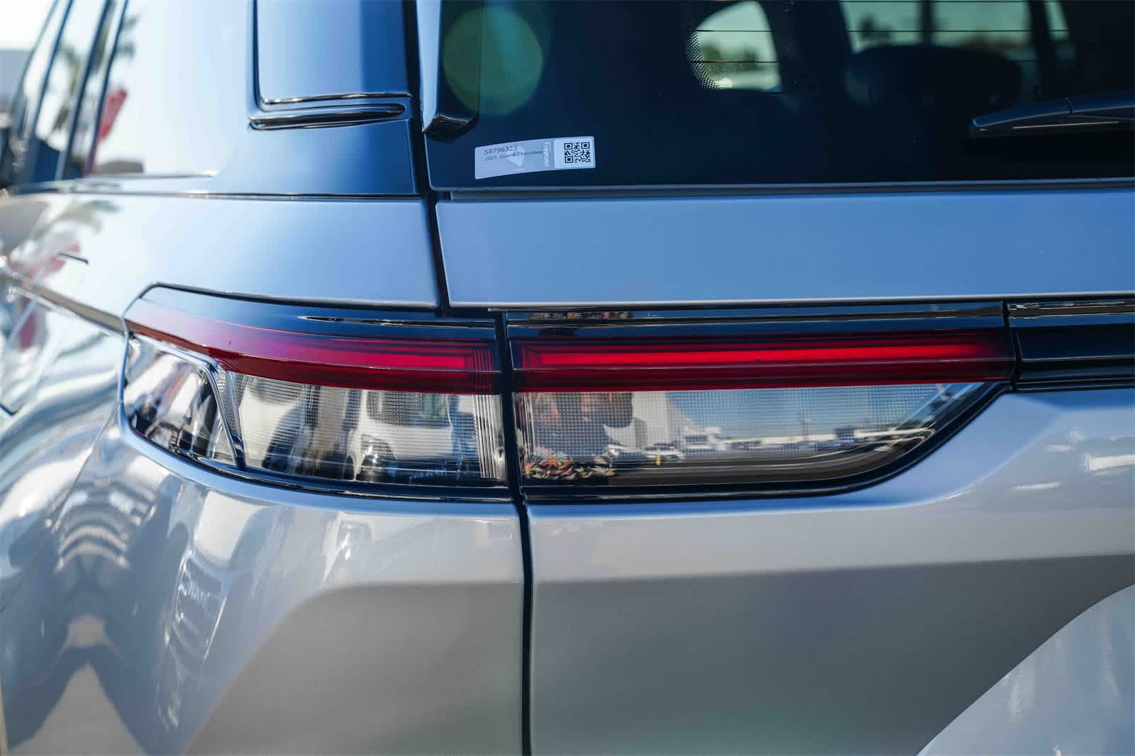 Thumbnail: 2025 Jeep Grand Cherokee - 7