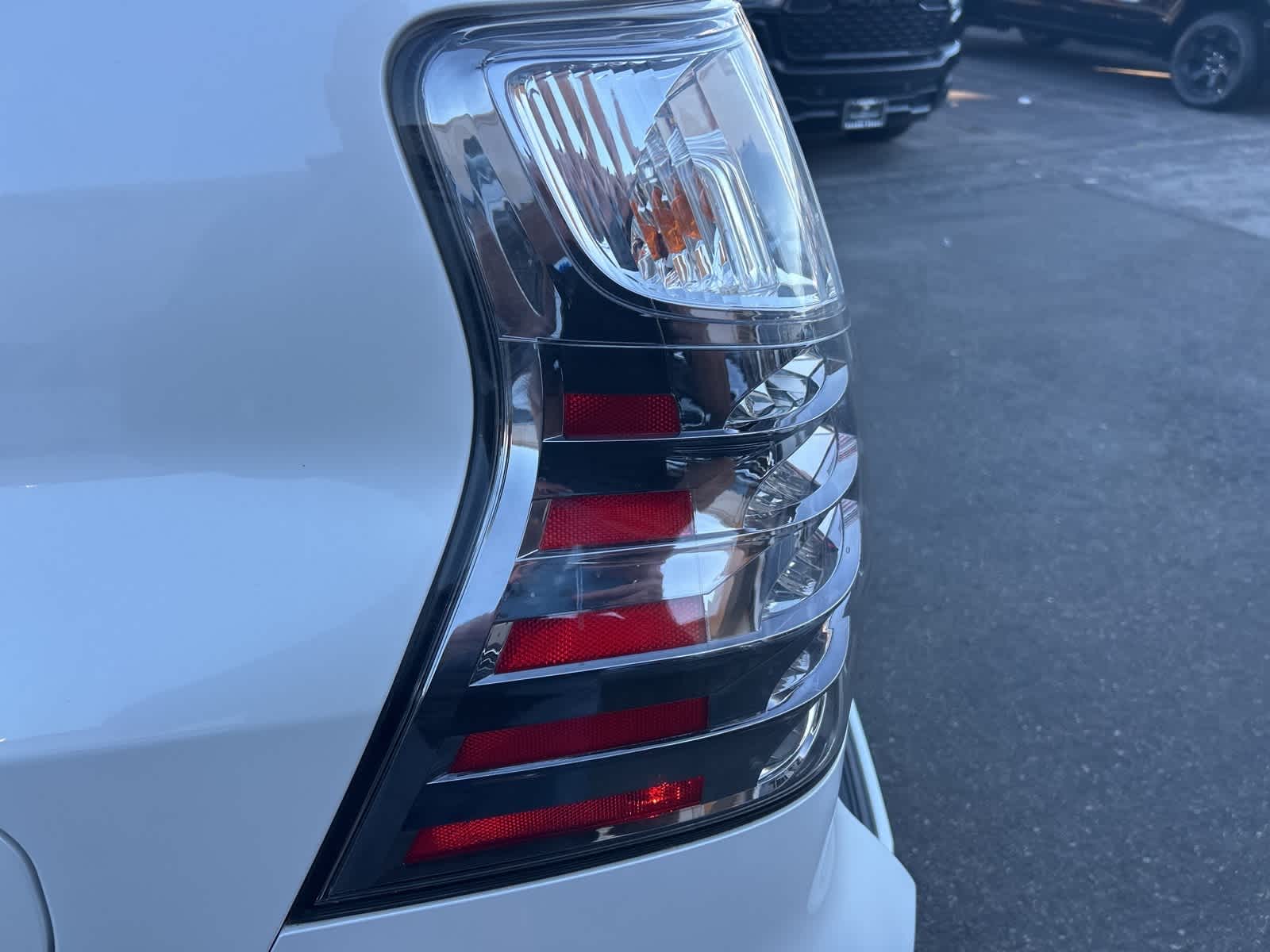 Thumbnail: 2016 Lexus GX - 20