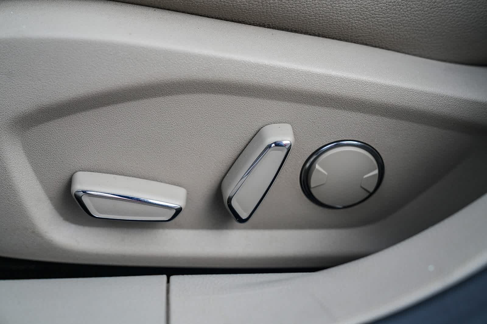 Thumbnail: 2018 Ford Fusion - 20