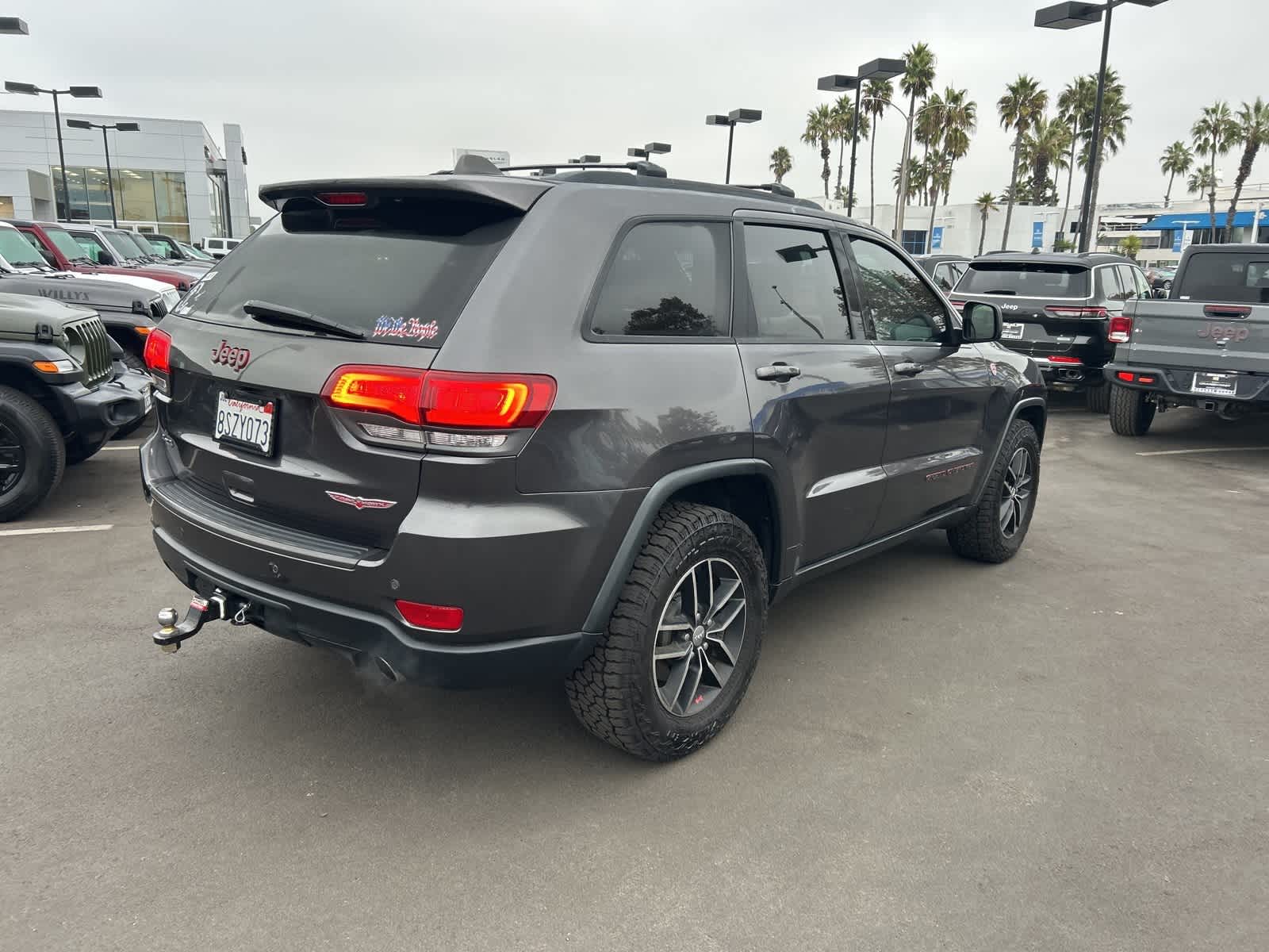 Thumbnail: 2017 Jeep Grand Cherokee - 7