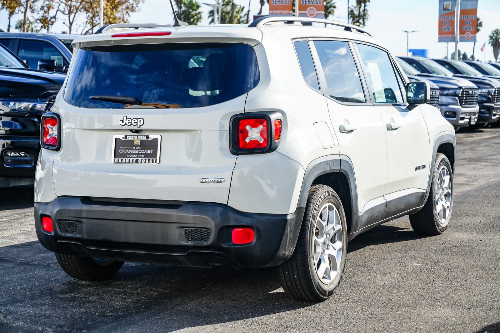 Thumbnail: 2015 Jeep Renegade - 4