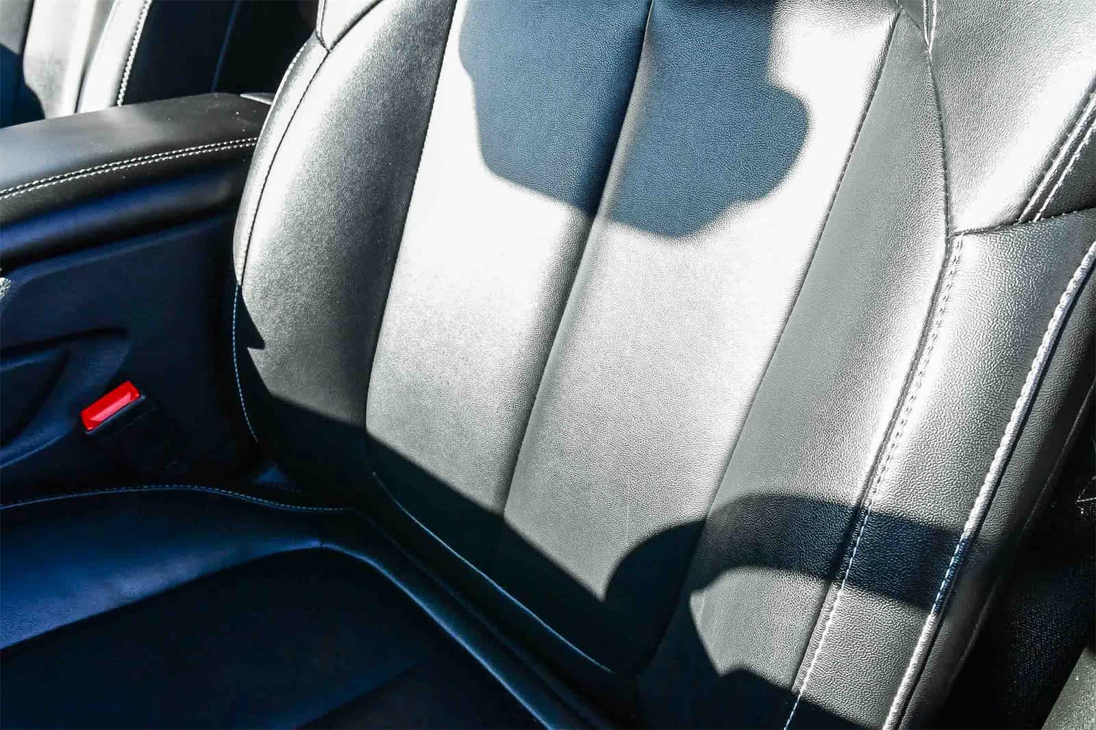 Thumbnail: 2023 Jeep Grand Cherokee - 23