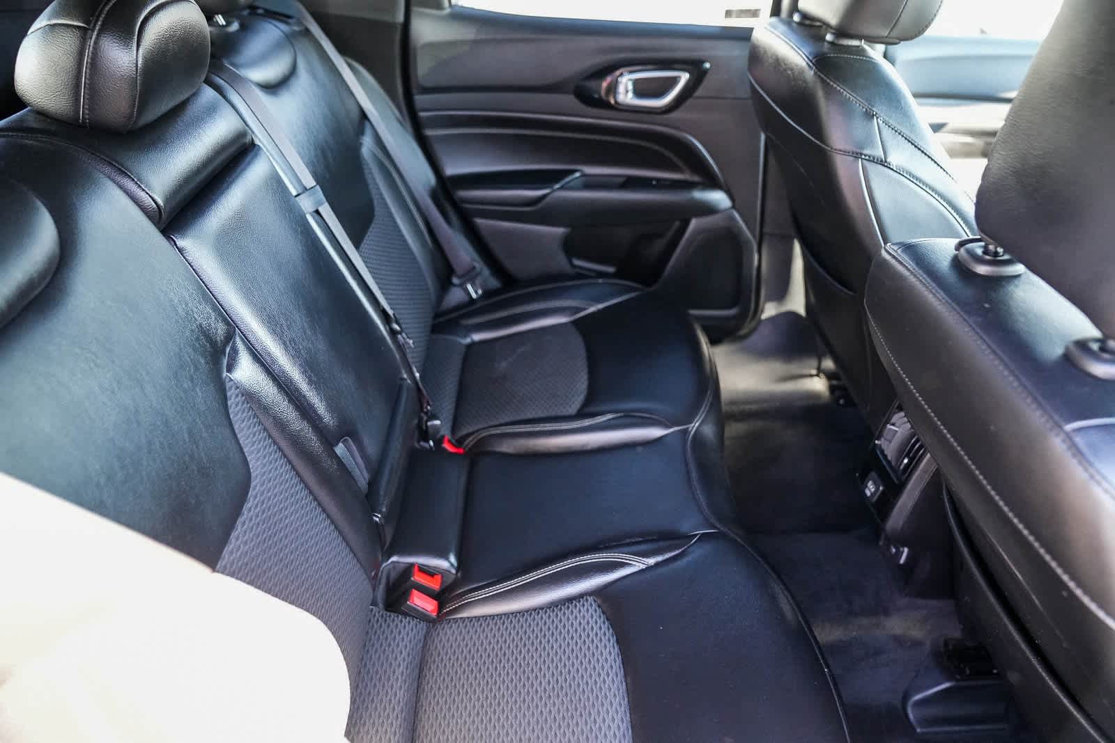 Thumbnail: 2023 Jeep Compass - 15