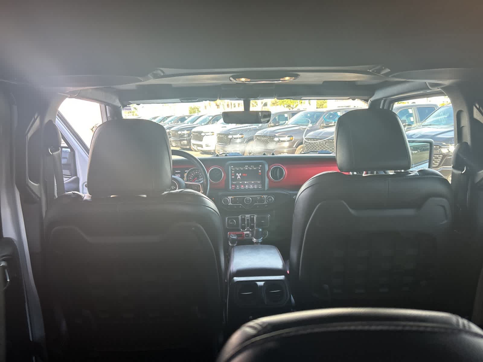 Thumbnail: 2019 Jeep Wrangler - 41