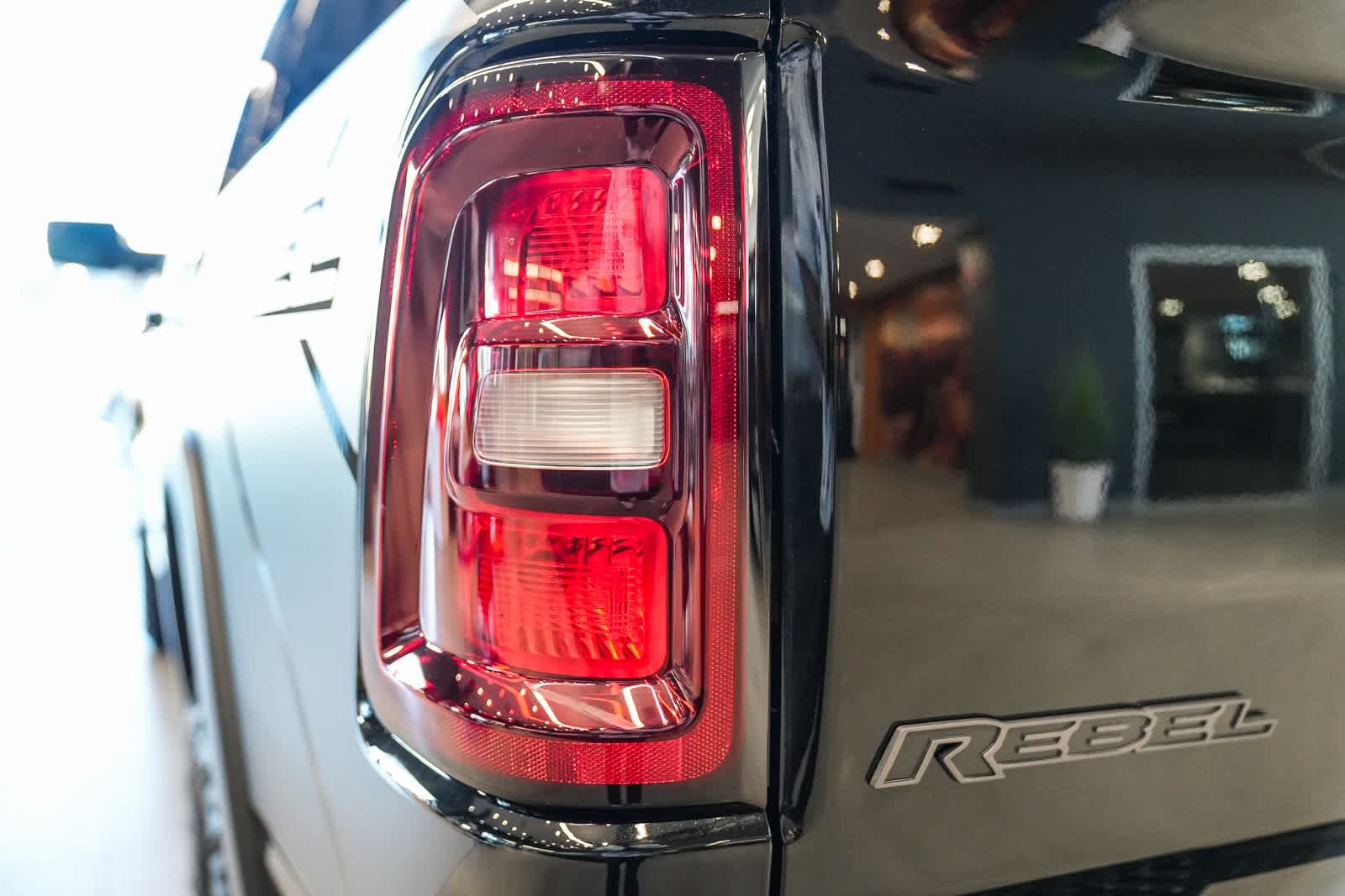 Thumbnail: 2026 RAM 1500 - 7