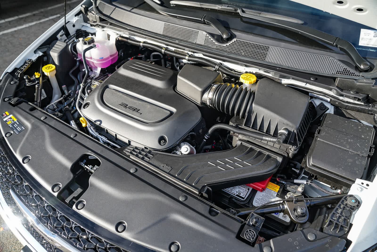 Thumbnail: 2026 Chrysler Pacifica - 12