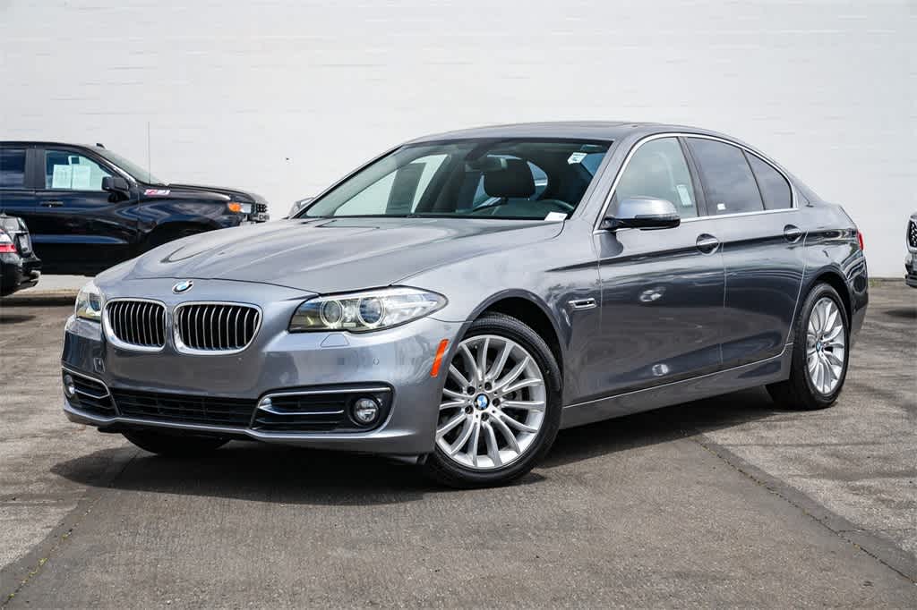 2016 BMW 5 Series 528i -
                  Costa Mesa, CA