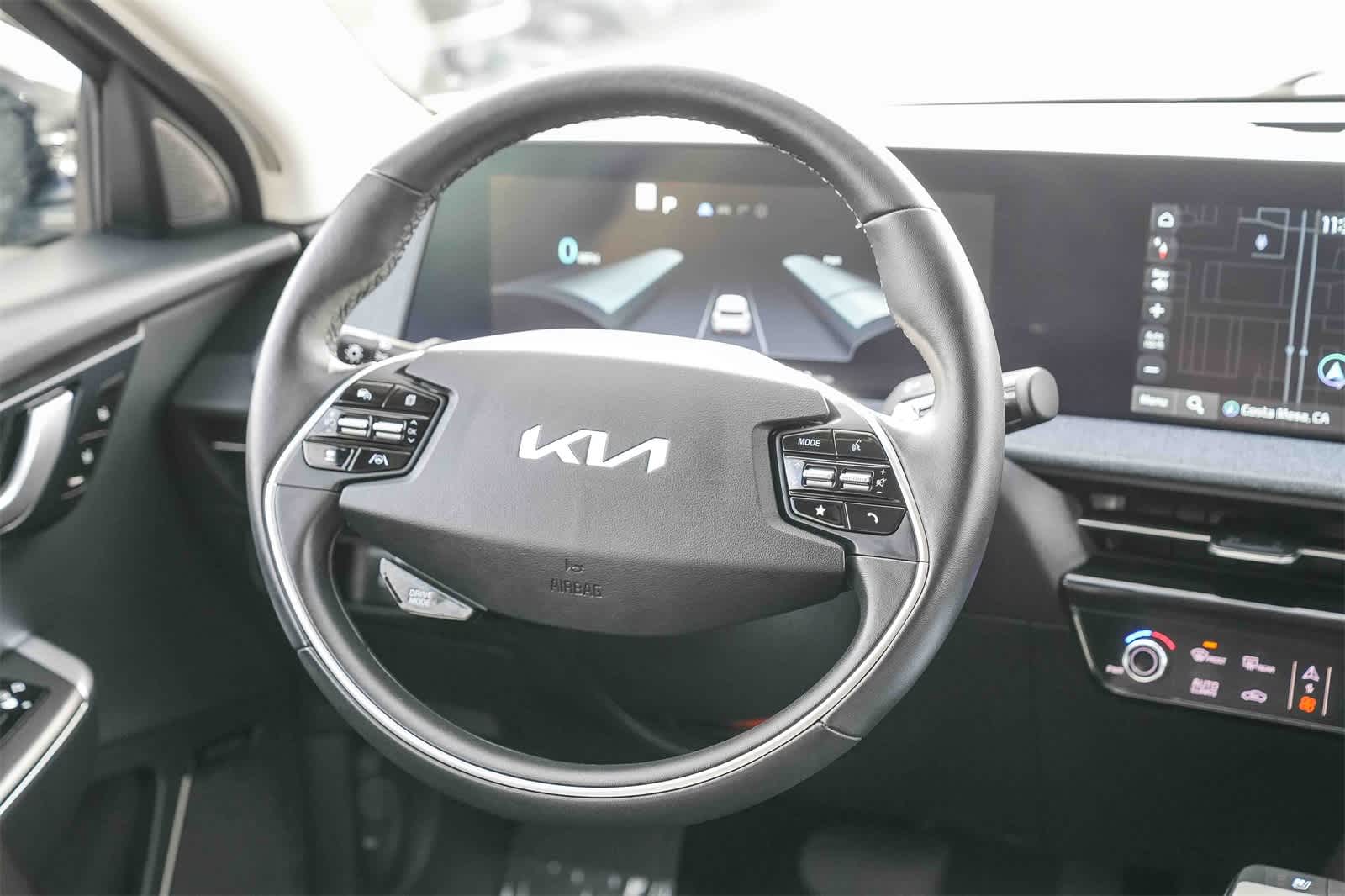 Thumbnail: 2023 Kia EV6 - 14