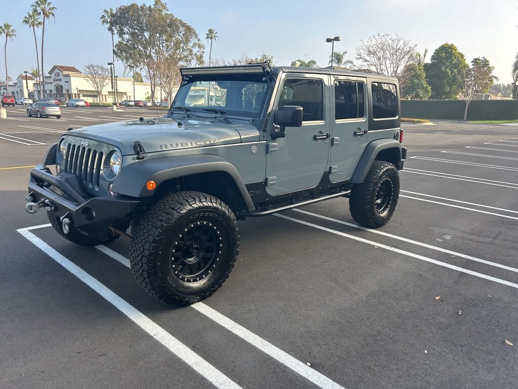 Used 2015 Jeep Wrangler Unlimited Rubicon 4x4 SUV
