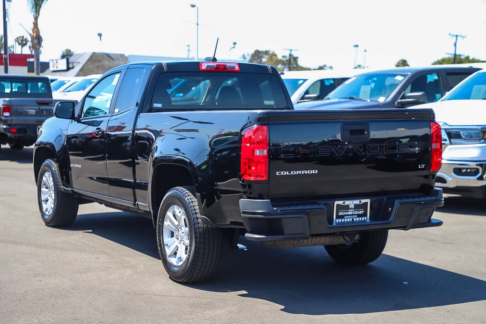 Thumbnail: 2022 Chevrolet Colorado - 6