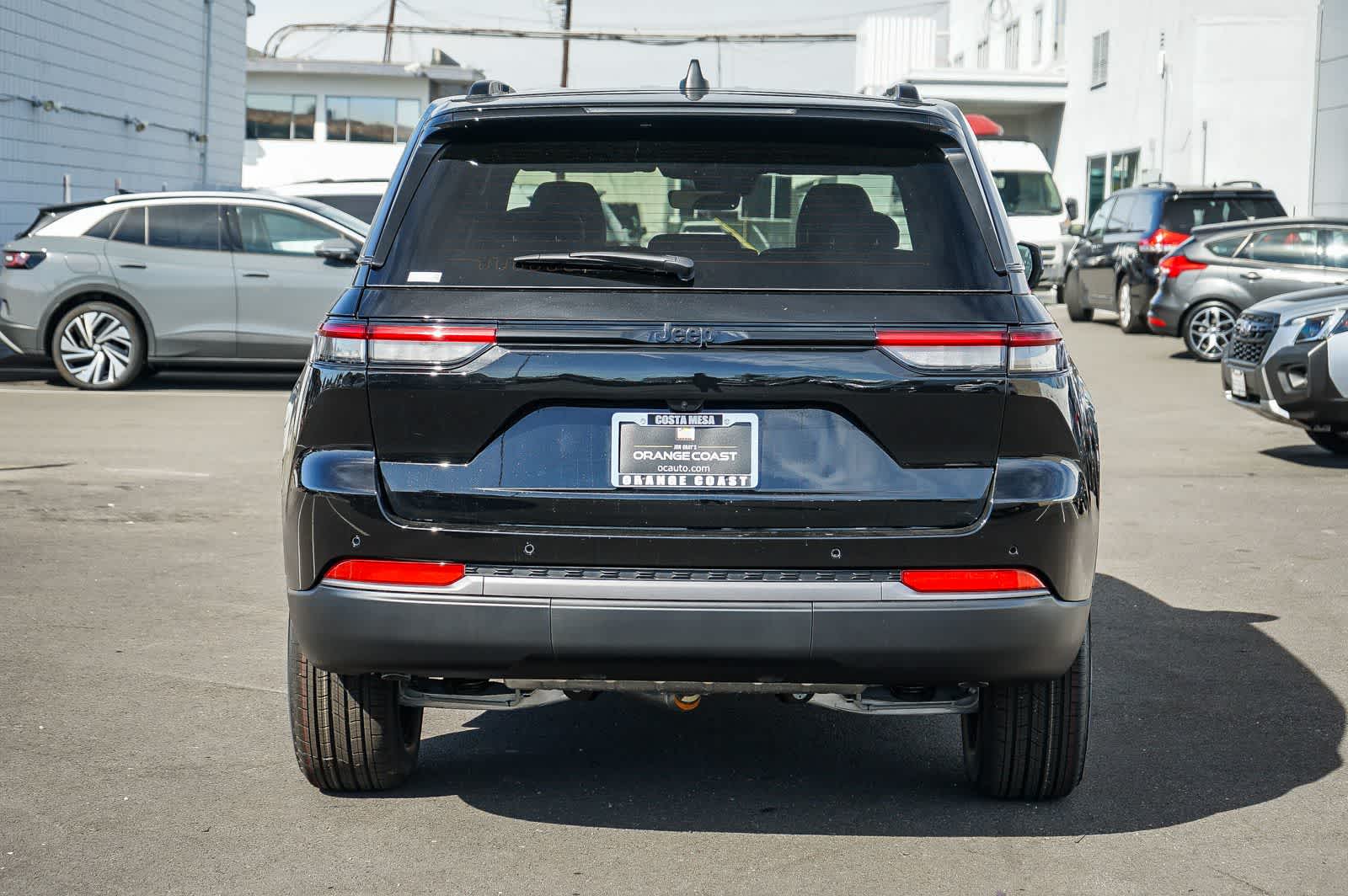 Thumbnail: 2026 Jeep Grand Cherokee - 5