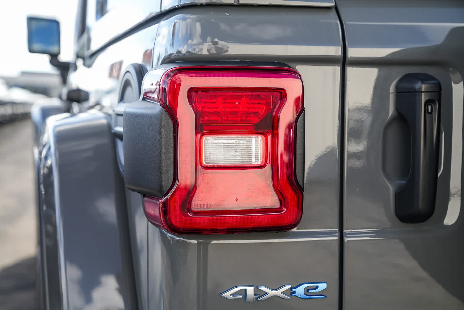 Thumbnail: 2023 Jeep Wrangler - 7