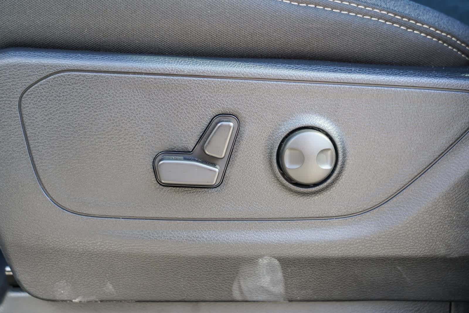 Thumbnail: 2026 RAM 1500 - 23