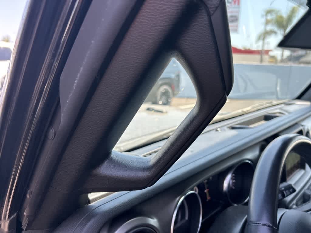 Thumbnail: 2022 Jeep Wrangler - 20