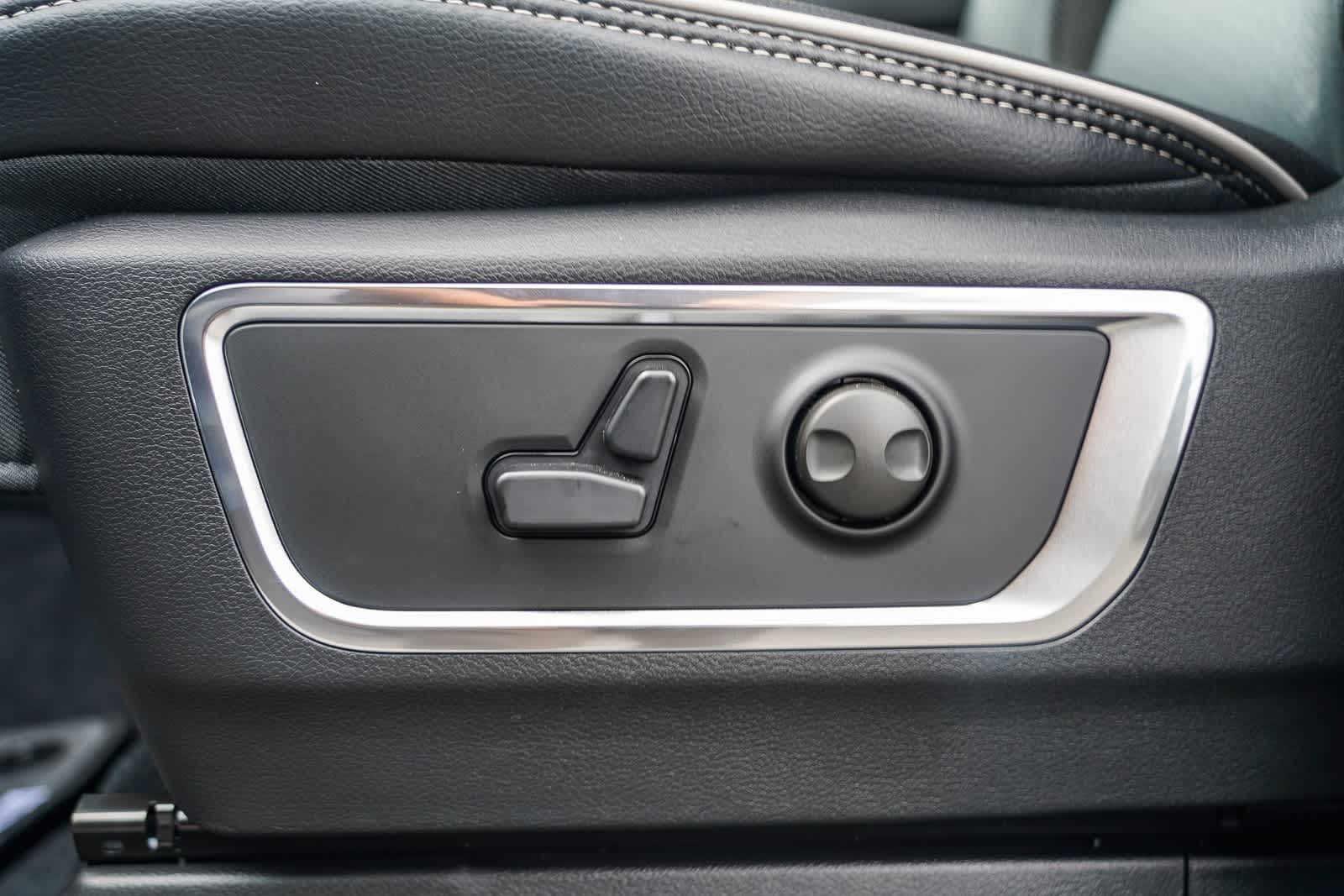 Thumbnail: 2026 RAM 1500 - 23