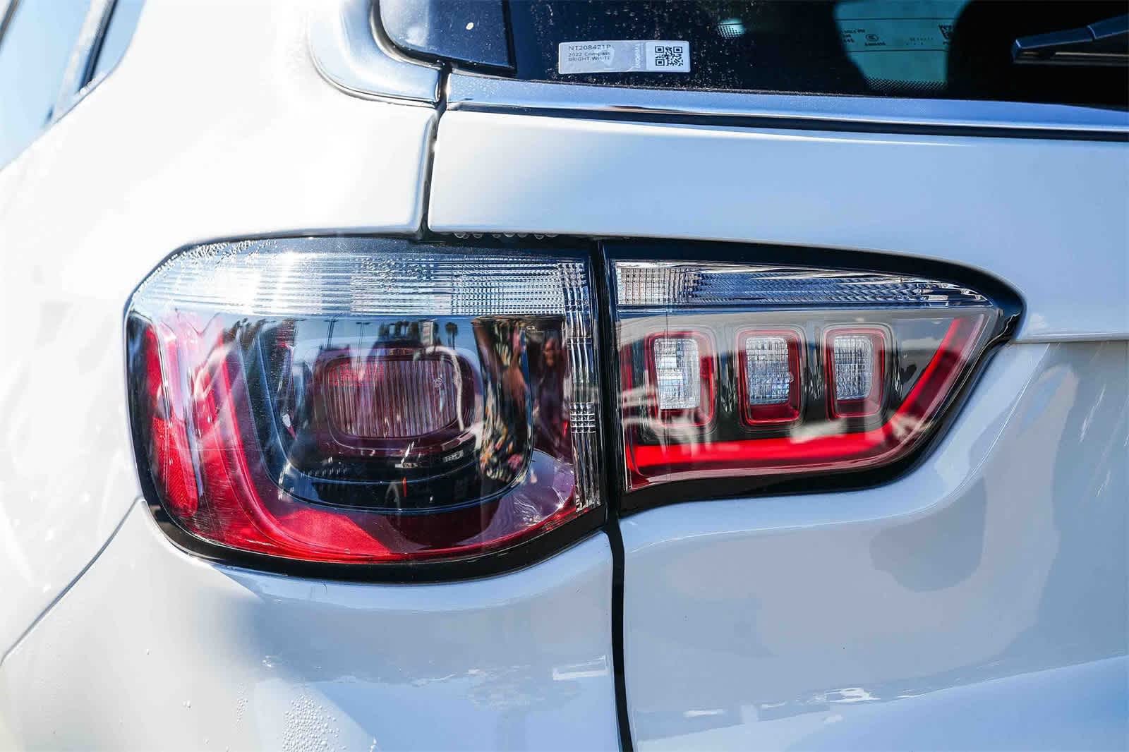 Thumbnail: 2022 Jeep Compass - 6