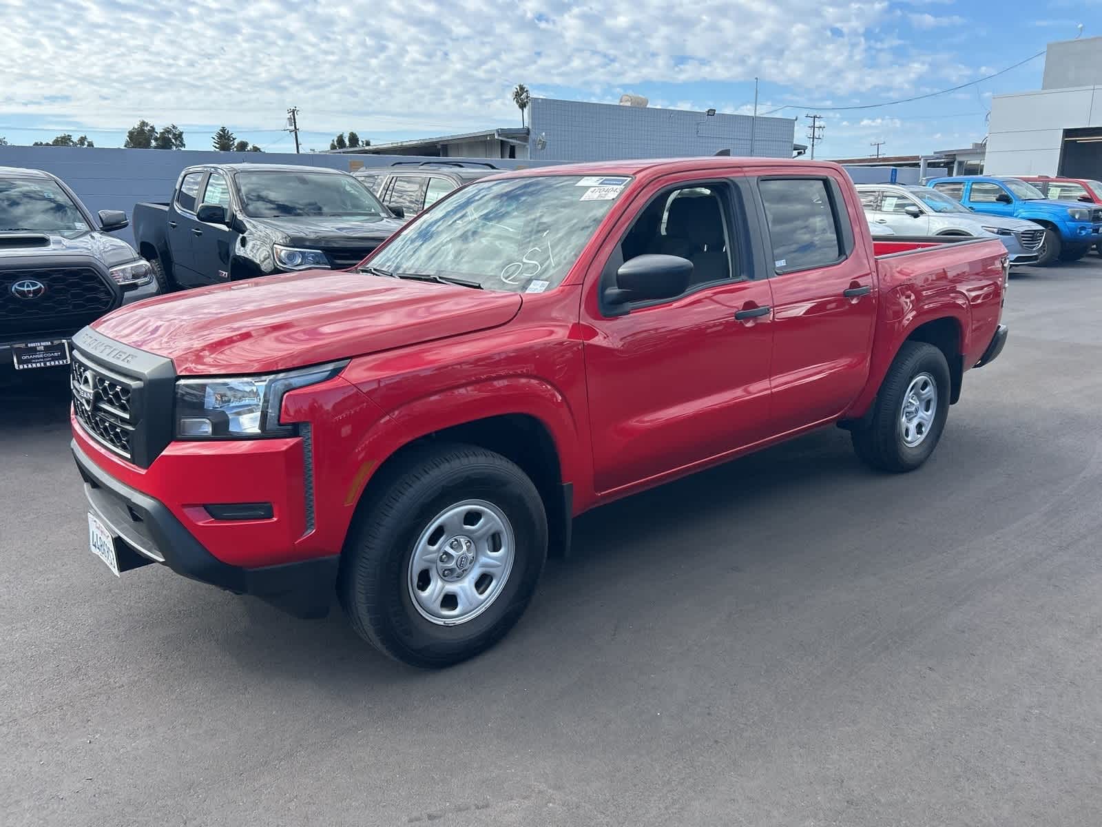 Thumbnail: 2023 Nissan Frontier - 2