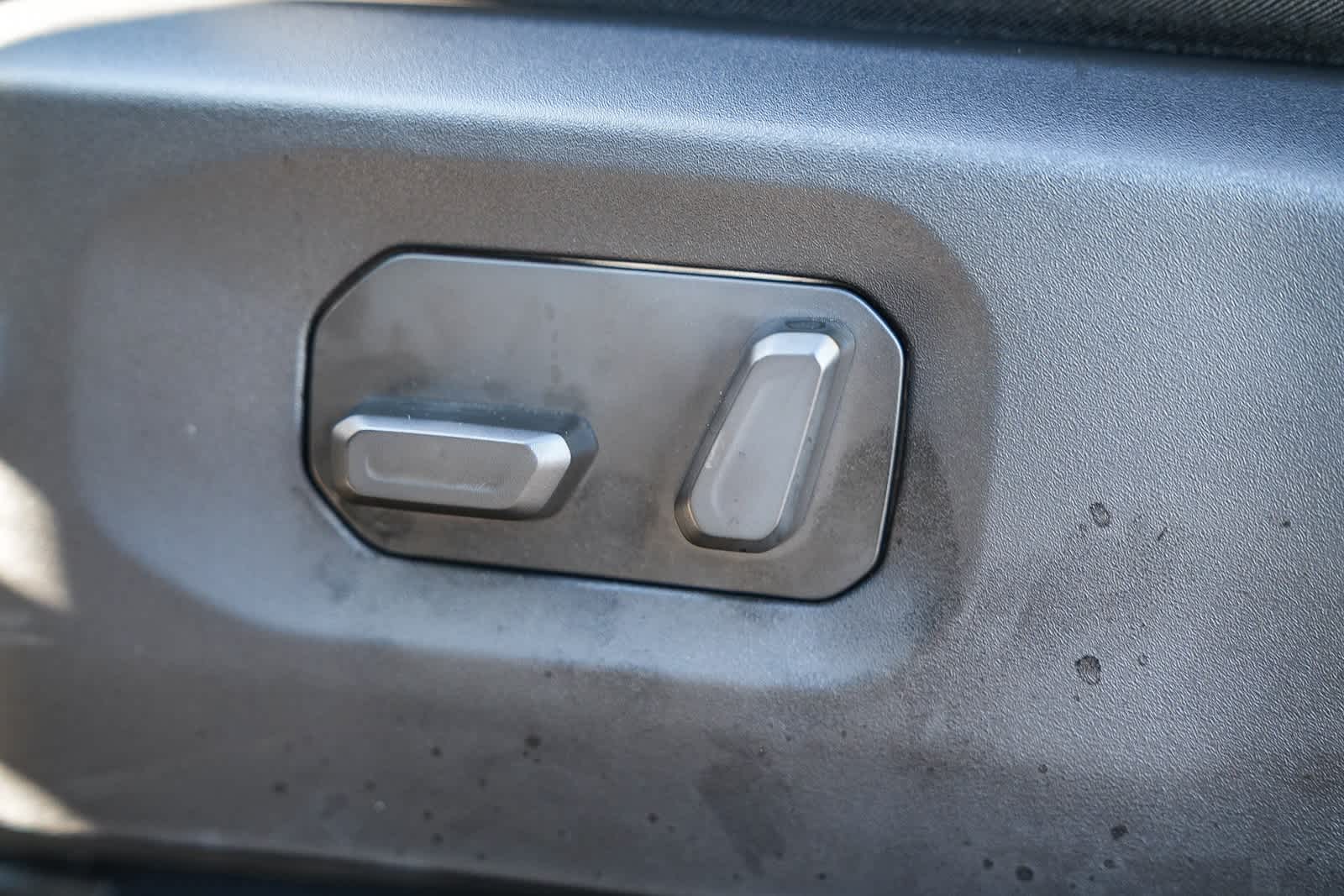 Thumbnail: 2025 Jeep Wrangler - 22