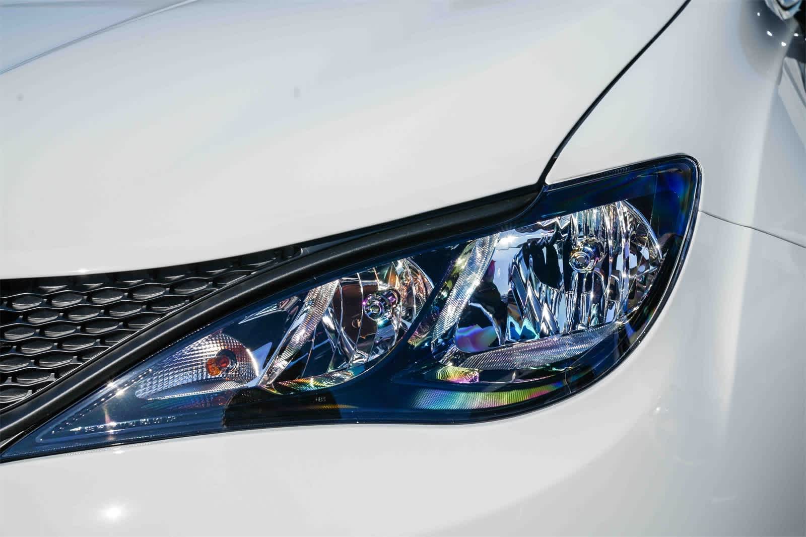 Thumbnail: 2026 Chrysler Voyager - 8