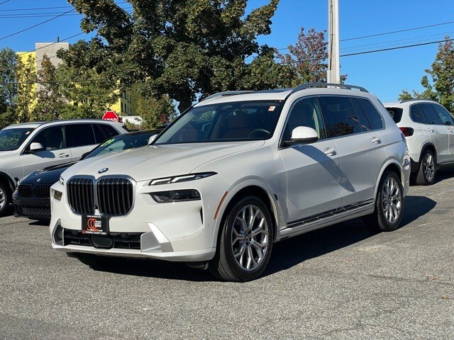 2023 Bmw X7 xDrive40i photo 2