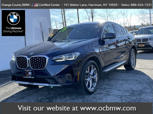 2023 BMW X4 30i's photo