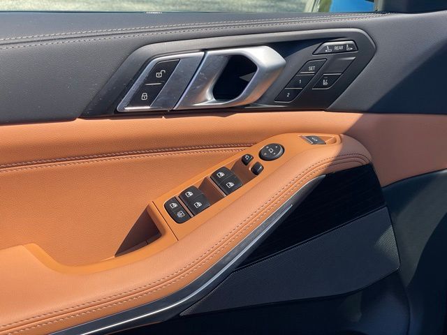 2026 BMW X7 40i - Photo 11