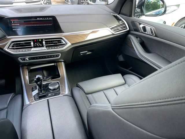 2022 BMW X5 40i - Photo 9