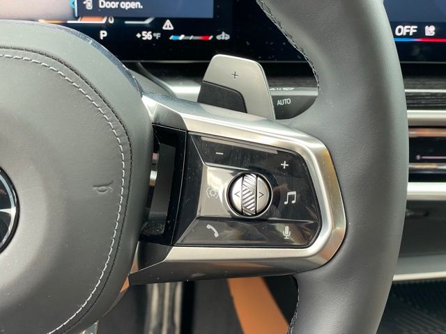 2026 BMW 7 Series 740i - Photo 18
