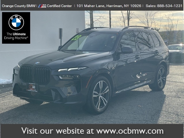 2024 BMW X7 40i's photo