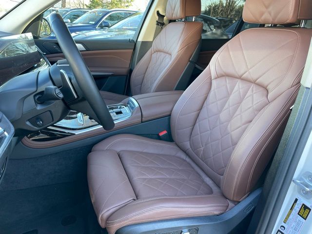 2026 BMW X7 40i - Photo 6
