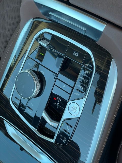 2026 BMW X7 40i - Photo 23