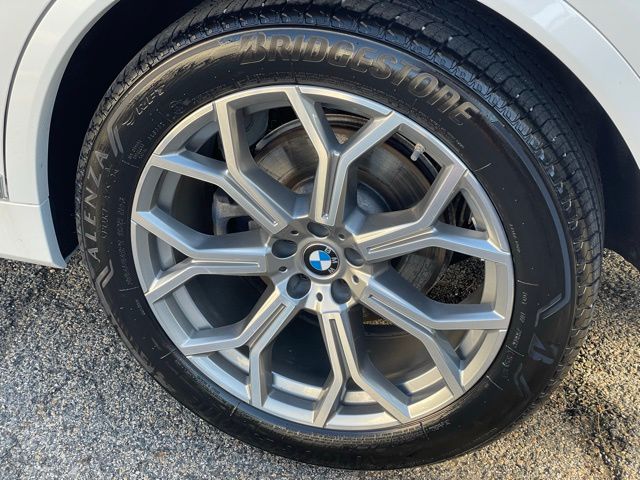 2026 BMW X7 40i - Photo 32