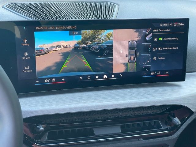 2026 BMW 3 Series 330i - Photo 18