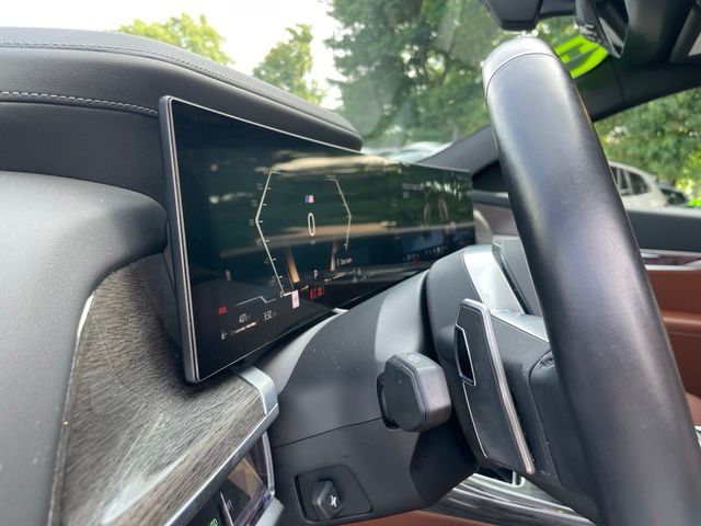 2025 BMW 7 Series 760i - Photo 16
