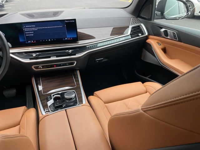 2026 BMW X5 40i - Photo 10