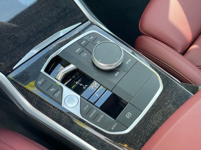 2023 BMW 3 Series 330i - Photo 22