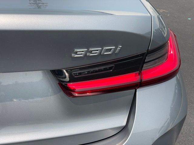 2023 BMW 3 Series 330i - Photo 28