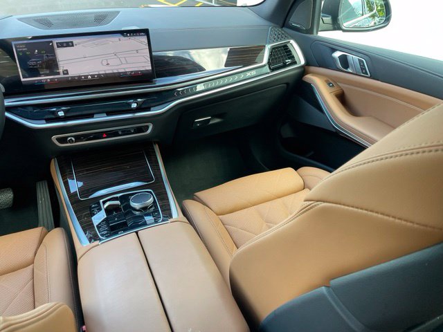 2026 BMW X5 50e - Photo 10