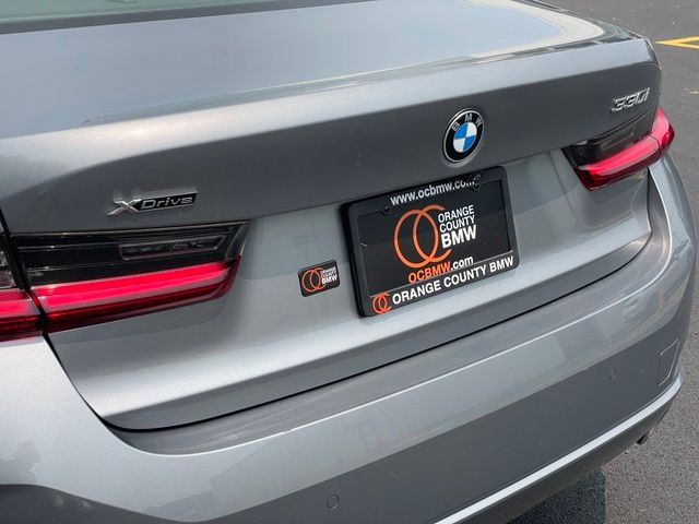 2023 BMW 3 Series 330i - Photo 30